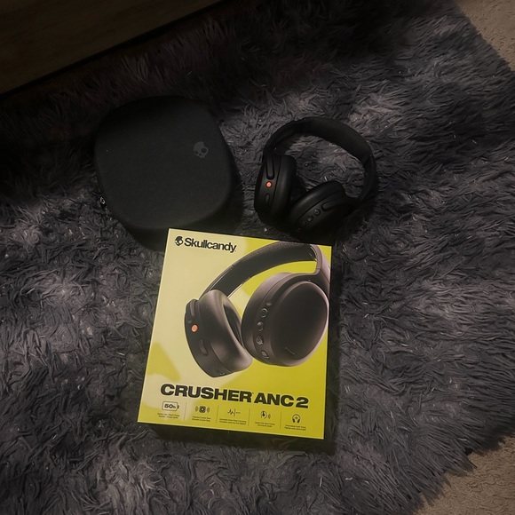 Skullcandy Other - Skullcandy Crusher ANC 2 Wireless Headphones with case and box